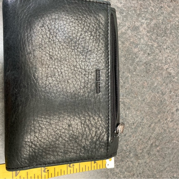 Fossil Black Bilfold Wallet Snap Closure, Zipper Coin Compartment - Picture 8 of 8